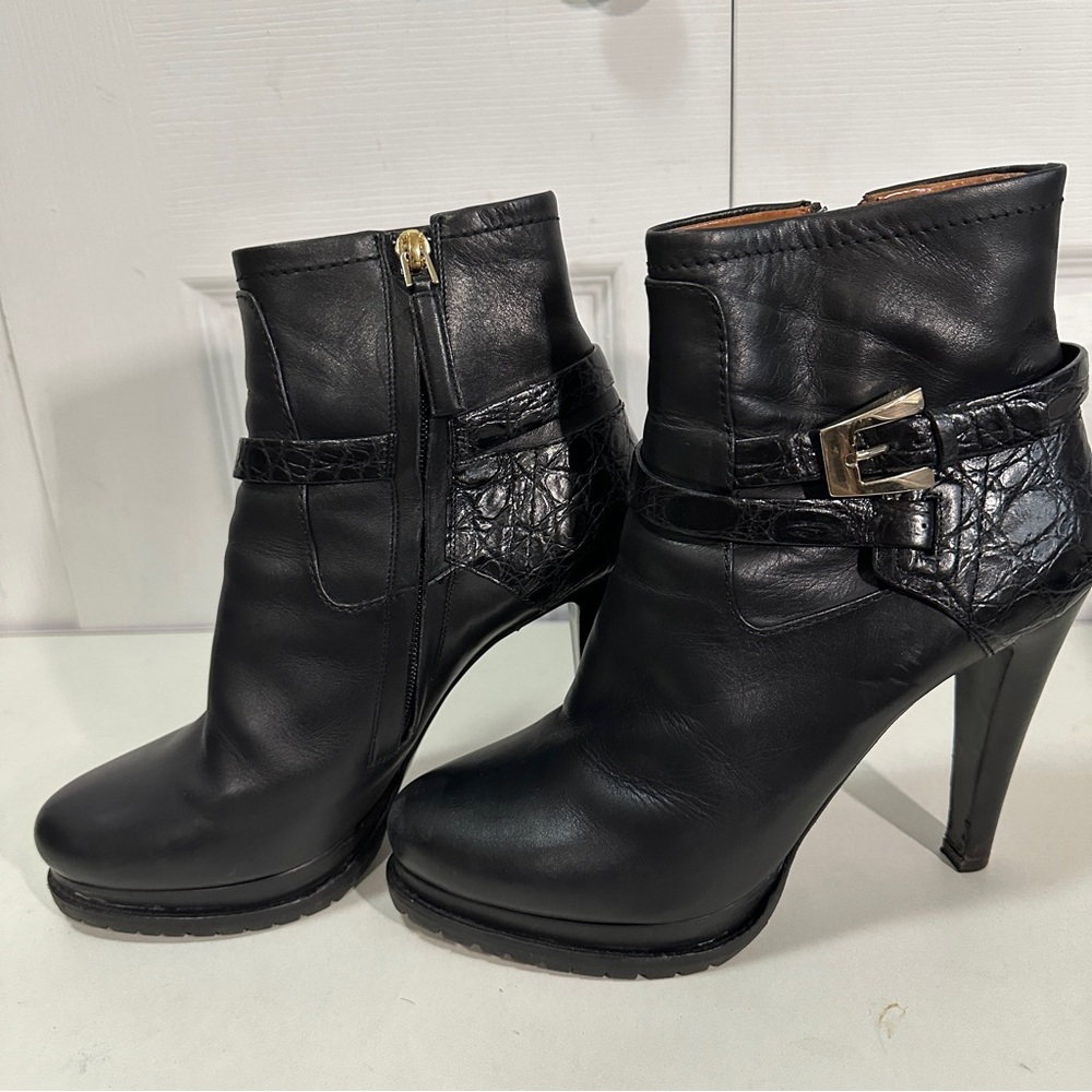 Giorgio Armani Black Ankle Booties - Picture 3 of 9